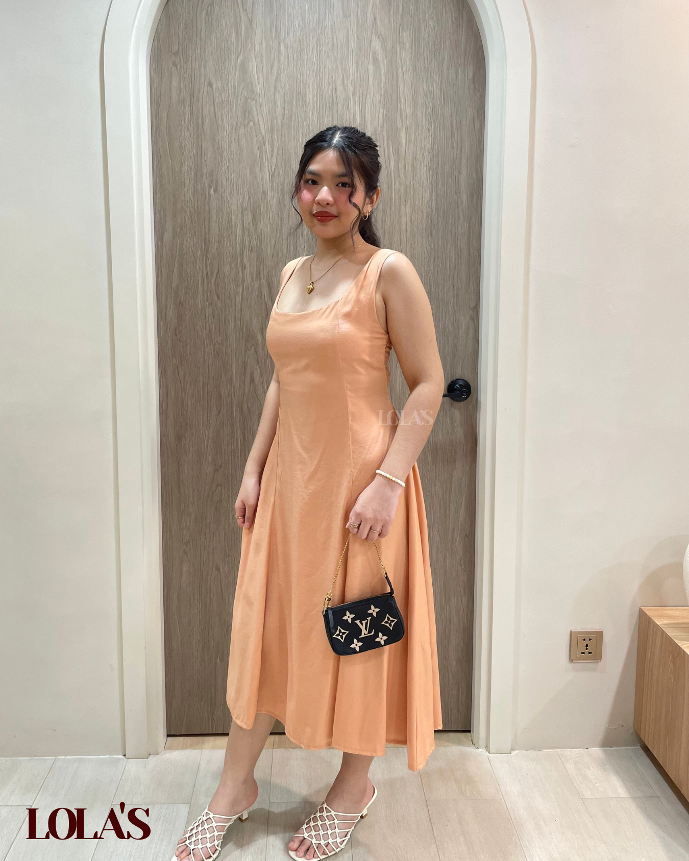 Eri Dress (Apricot)